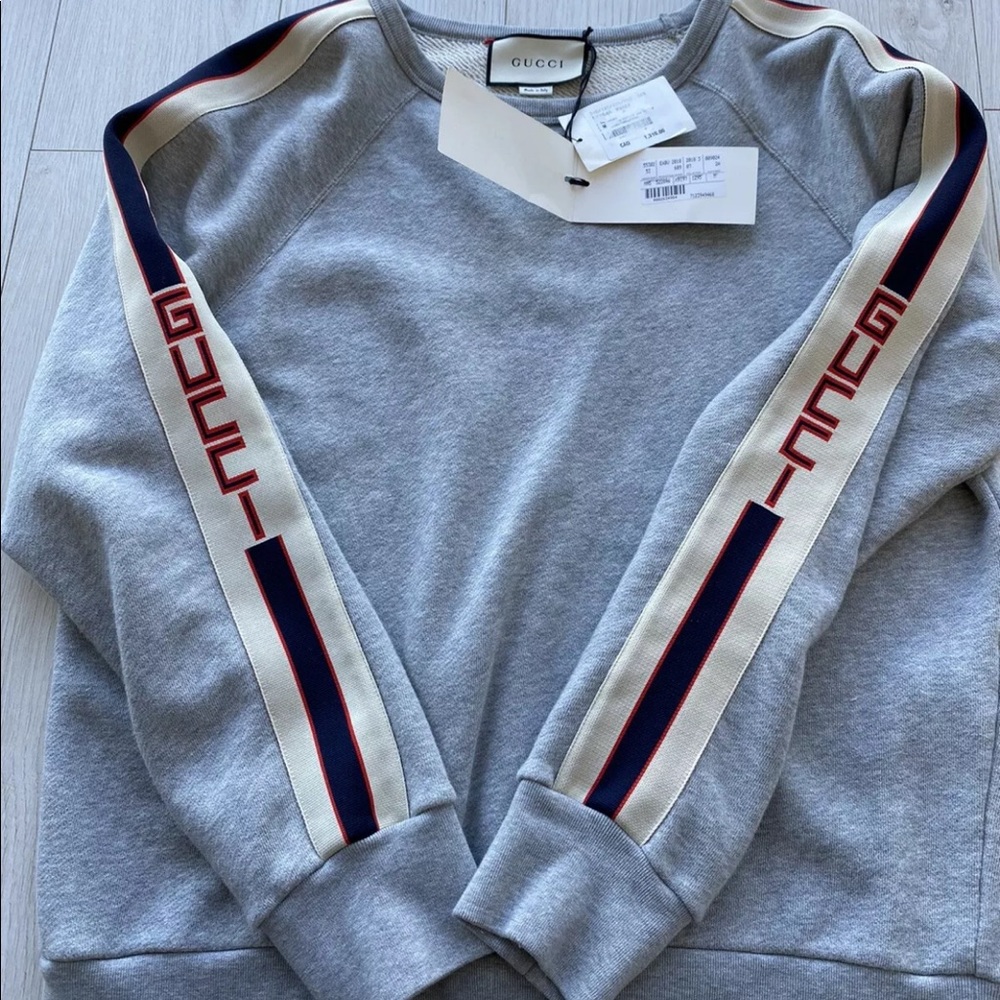 Gucci sweater